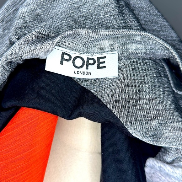 Pope London High-Low Blouse - Picture 4 of 4